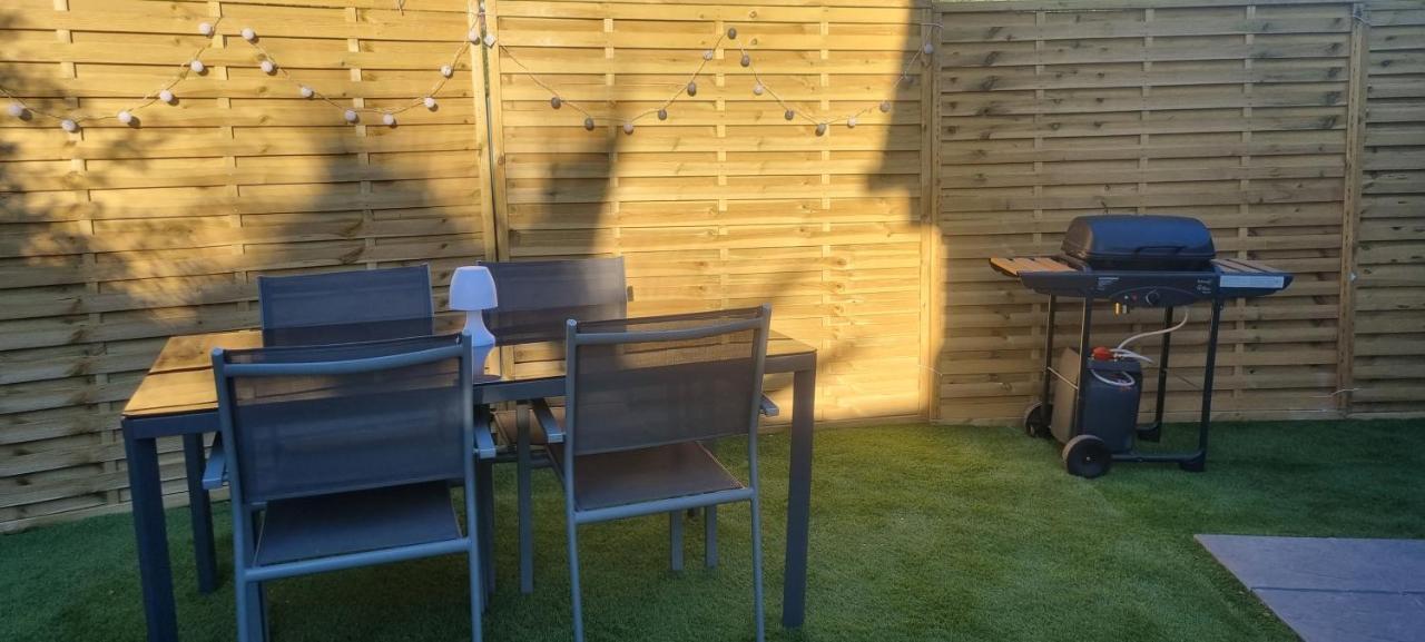 Apartament Aux Creissauds Aubagne Zewnętrze zdjęcie
